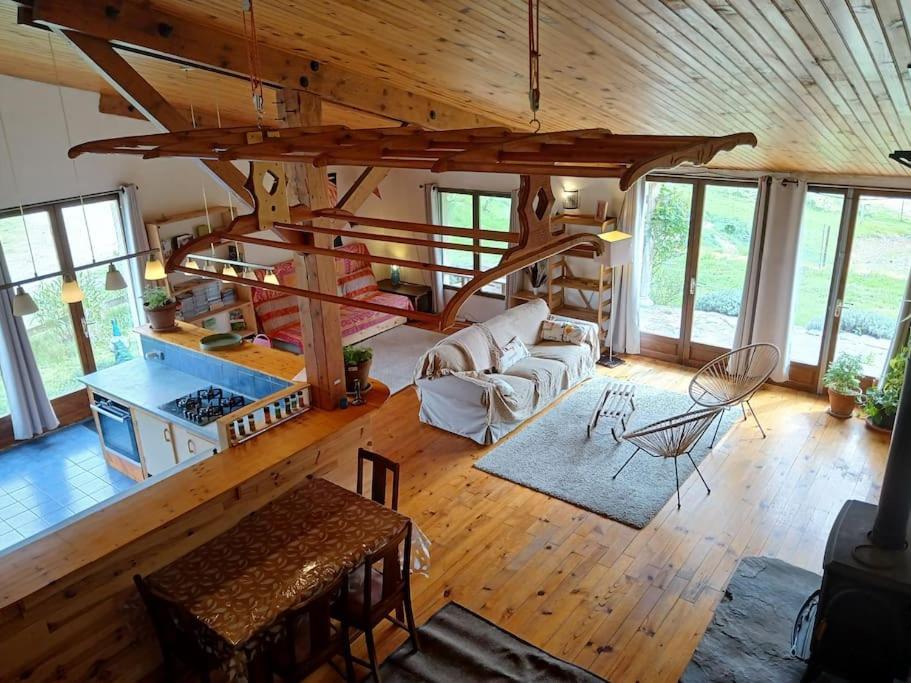 Bright Loft With Mountain And Nature View Sougraigne Exterior photo